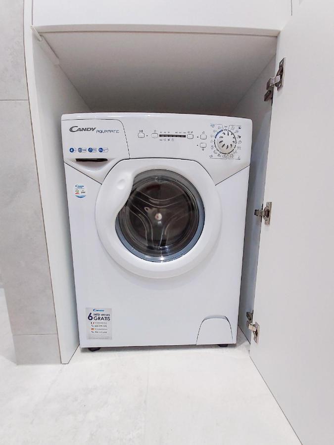 Apartament Bella Rosa Z Podziemnym Parkingiem เคียลเซ ภายนอก รูปภาพ