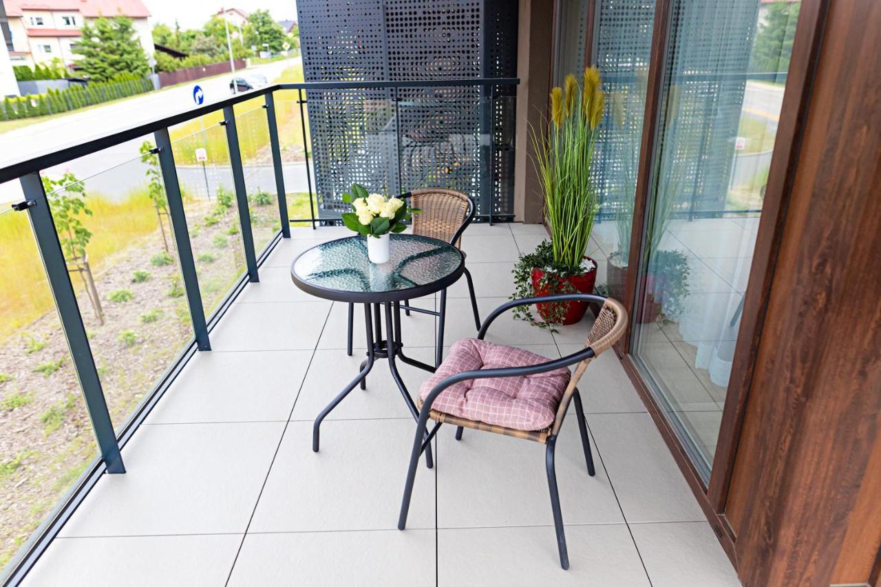 Apartament Bella Rosa Z Podziemnym Parkingiem เคียลเซ ภายนอก รูปภาพ